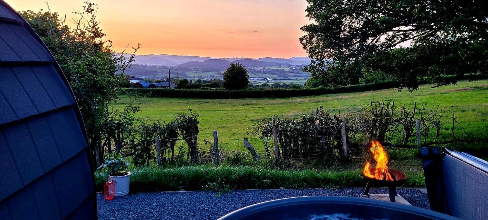 Odli Glamping - Deri Leilighet Welshpool Eksteriør bilde